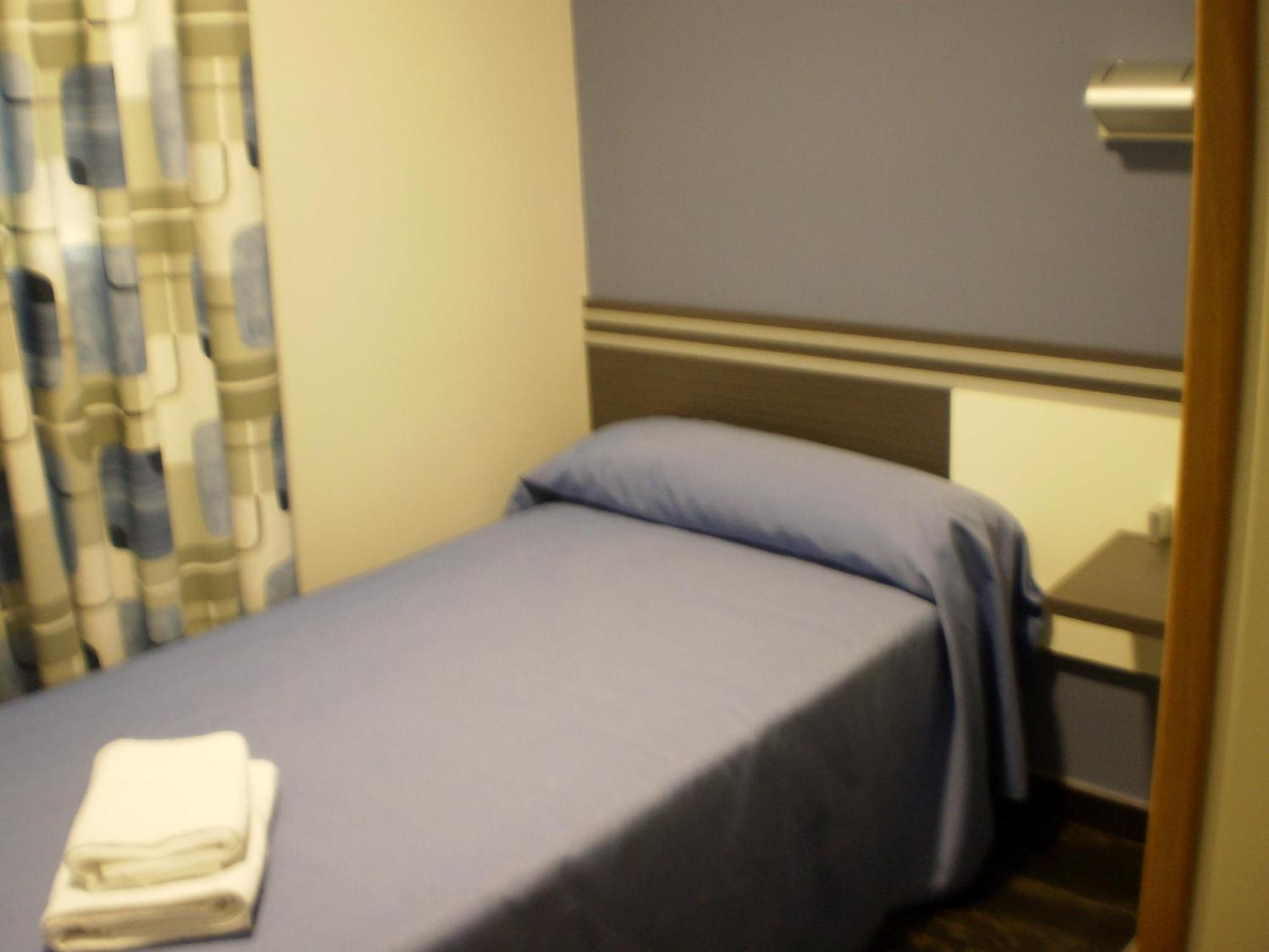 Hostal Rica Posada Guadalajara Zewnętrze zdjęcie
